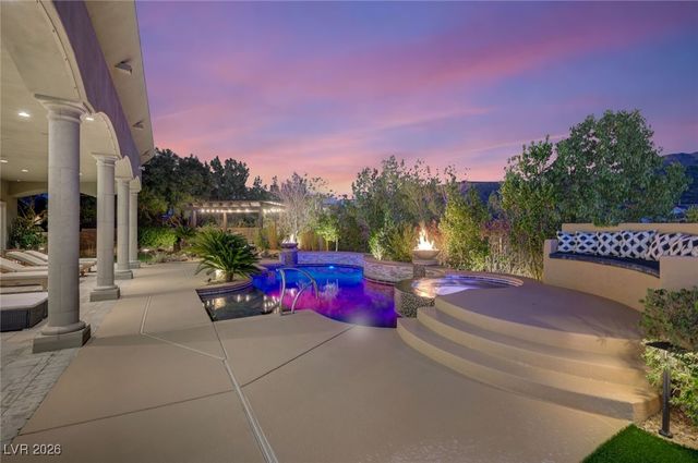 1 Awbrey Court, Henderson, NV 89052