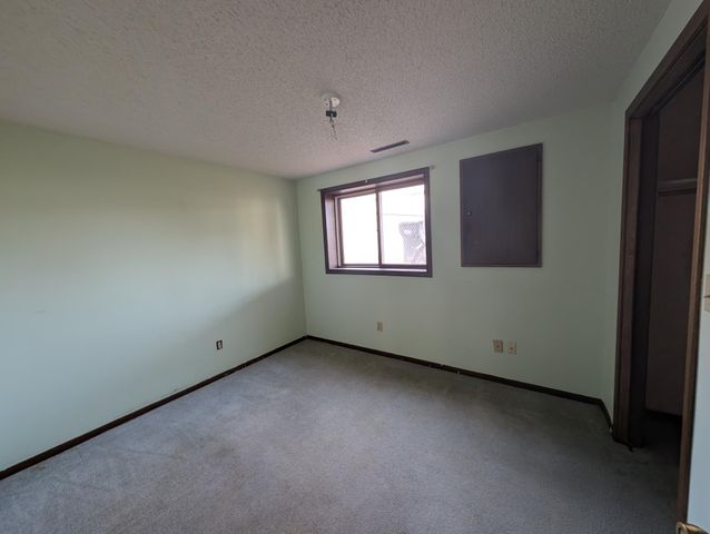 2043 42nd Street NW, Rochester, MN 55901