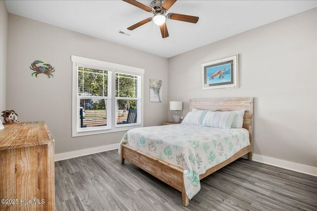 116 NE 35th Street, Oak Island, NC 28465