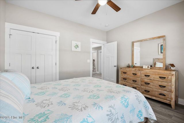 116 NE 35th Street, Oak Island, NC 28465