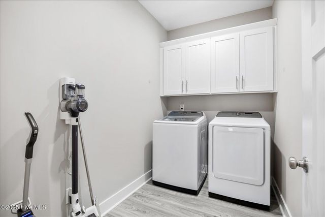 116 NE 35th Street, Oak Island, NC 28465