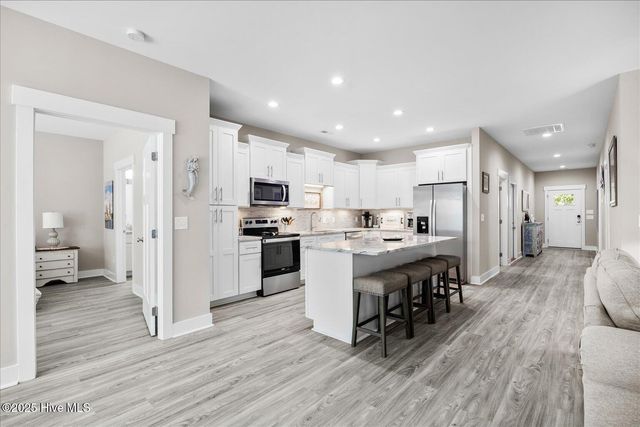 116 NE 35th Street, Oak Island, NC 28465