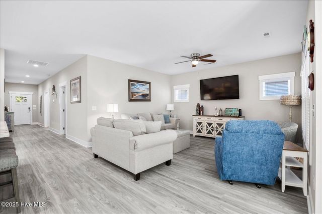 116 NE 35th Street, Oak Island, NC 28465