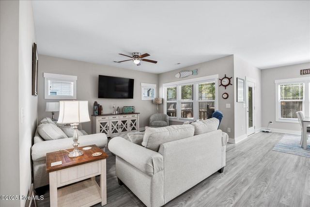 116 NE 35th Street, Oak Island, NC 28465
