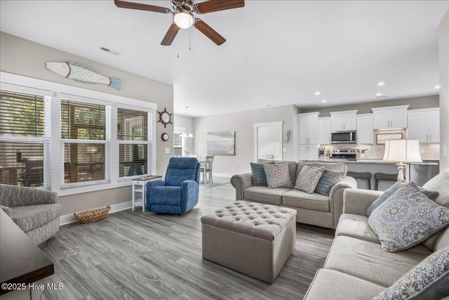 116 NE 35th Street, Oak Island, NC 28465