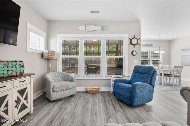 116 NE 35th Street, Oak Island, NC 28465