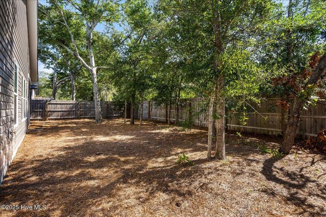 116 NE 35th Street, Oak Island, NC 28465