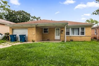 1621 Ingrid Lane, Chicago Heights, IL 60411