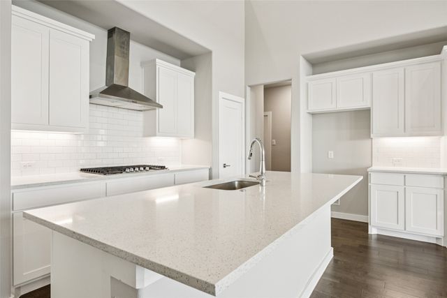 450 Colt Drive, Lavon, TX 75166