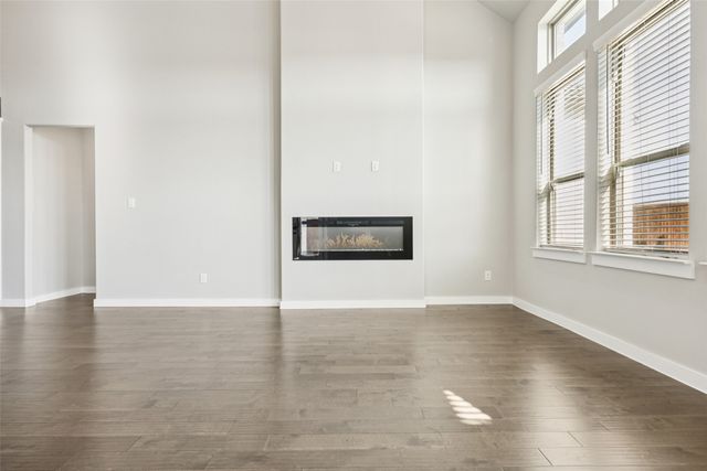 450 Colt Drive, Lavon, TX 75166