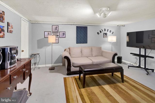 8608 WILLIAMS AVE, Philadelphia, PA 19150