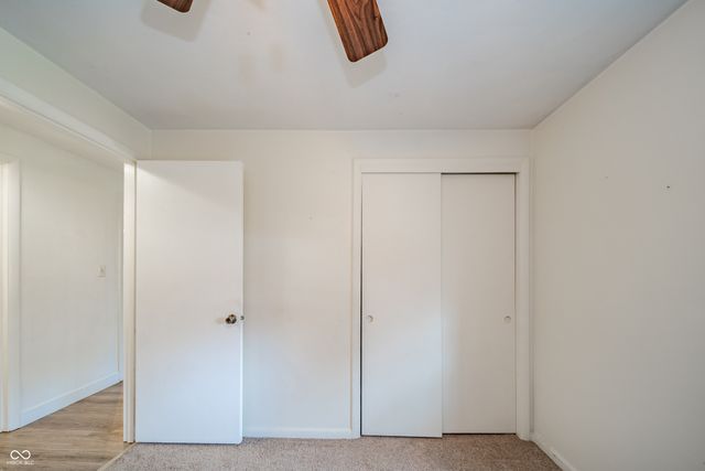 2304 Meadow Way, Anderson, IN 46012