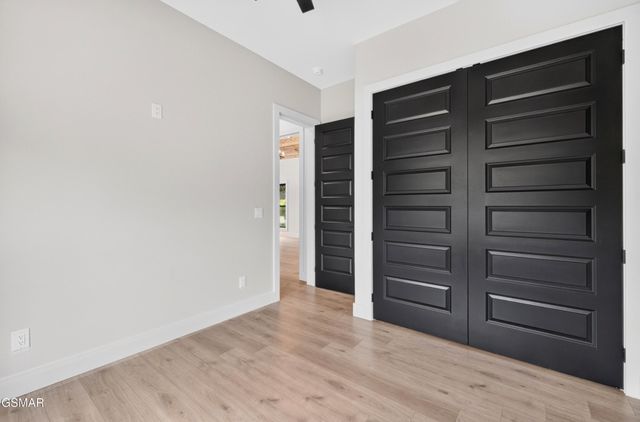 3749 Richardson Cove Road, Sevierville, TN 37876