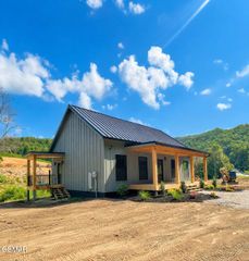 3749 Richardson Cove Road, Sevierville, TN 37876