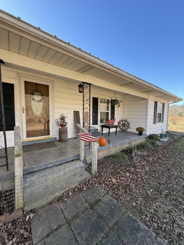 1560 Hurricane Creek Rd, Waynesboro, TN 38485