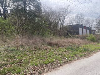 Slumber Lane, Lowell, AR 72745