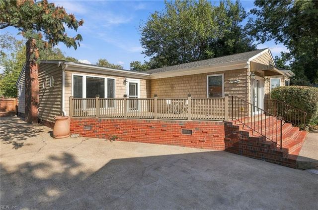 8372 Capeview AVE, Norfolk, VA 23518