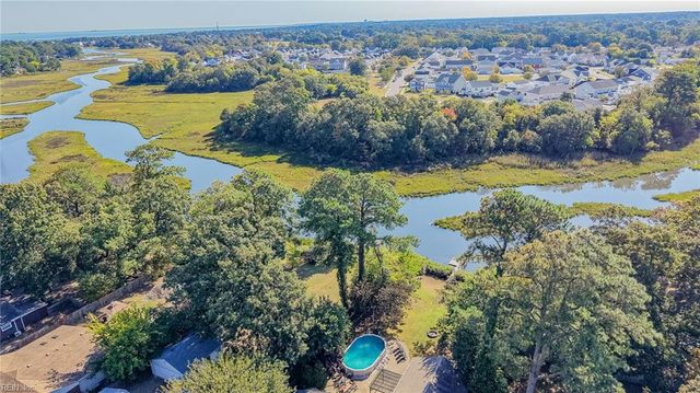 8372 Capeview AVE, Norfolk, VA 23518
