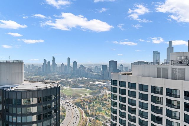 195 N Harbor Drive 4408, Chicago, IL 60601