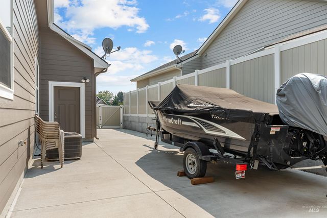 13451 S Stockbridge Way, Nampa, ID 83686