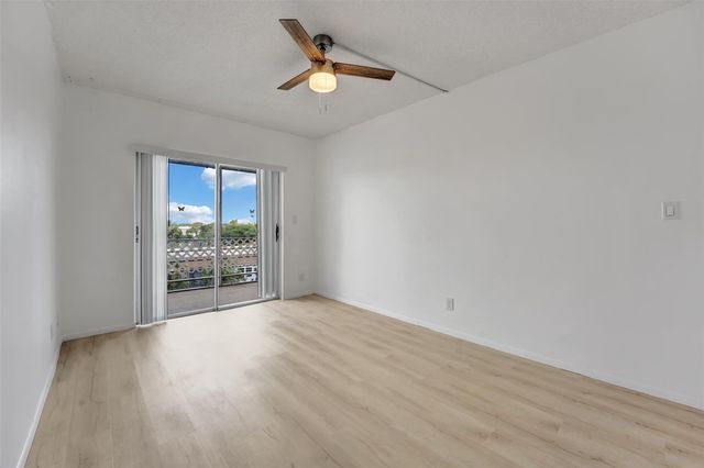 6289 Lear Drive 403, Lake Worth, FL 33462