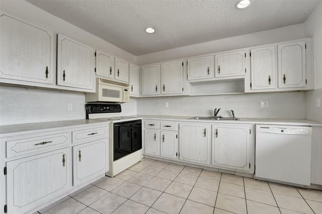 6289 Lear Drive 403, Lake Worth, FL 33462