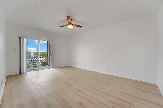 6289 Lear Drive 403, Lake Worth, FL 33462