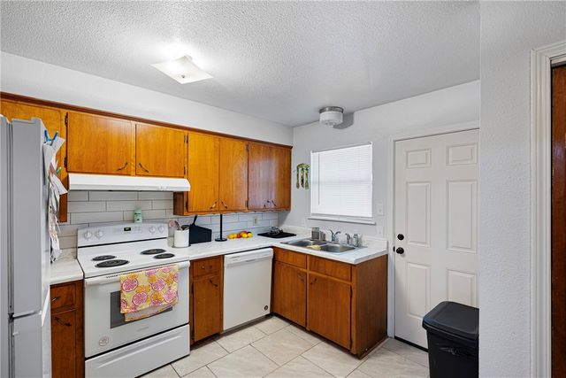 811 & 813 M Street, Russellville, AR 72801