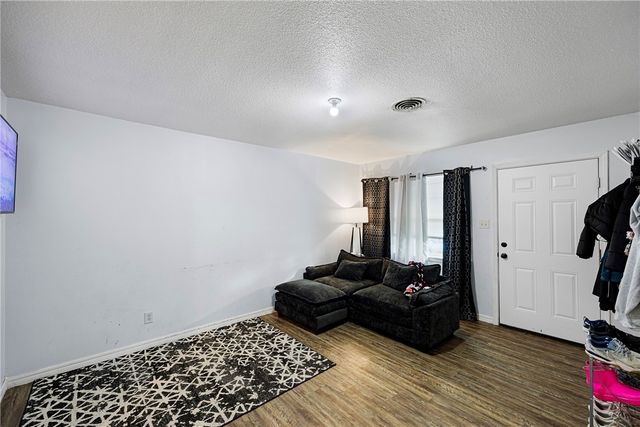 811 & 813 M Street, Russellville, AR 72801