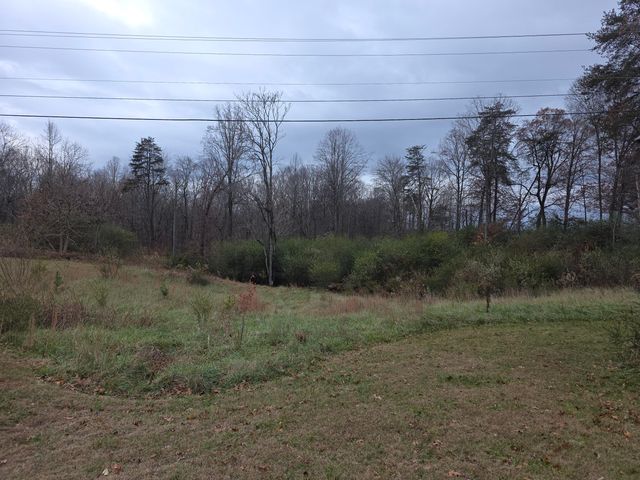 E 0 Old Franklin Turnpike, Glade Hill, VA 24092