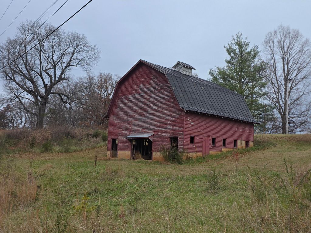 E 0 Old Franklin Turnpike, Glade Hill, VA 24092