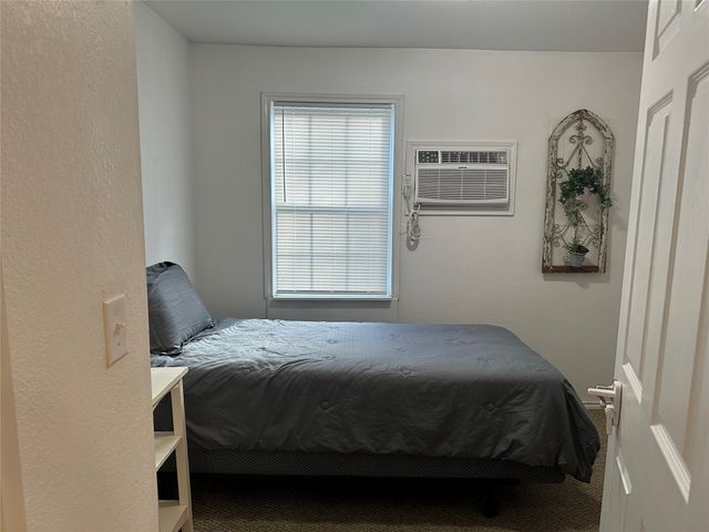 144 Huntoon Trail, Mabank, TX 75156