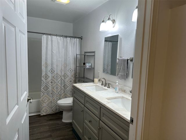 144 Huntoon Trail, Mabank, TX 75156