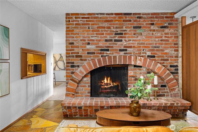 11032 39th Avenue NE, Seattle, WA 98125