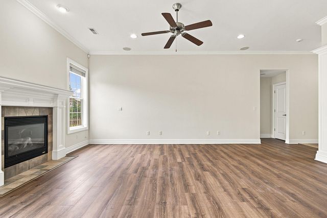 3102 CRABAPPLE LN, Columbia, MO 65203