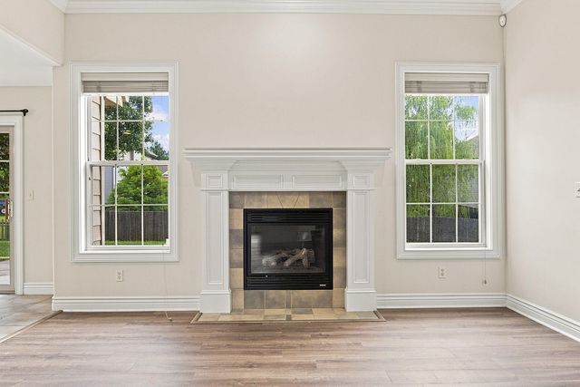 3102 CRABAPPLE LN, Columbia, MO 65203