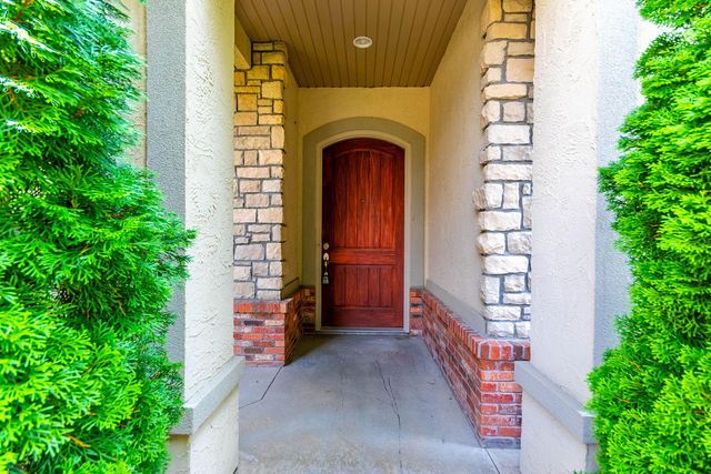 3102 CRABAPPLE LN, Columbia, MO 65203