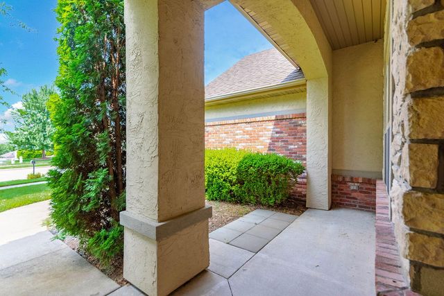 3102 CRABAPPLE LN, Columbia, MO 65203