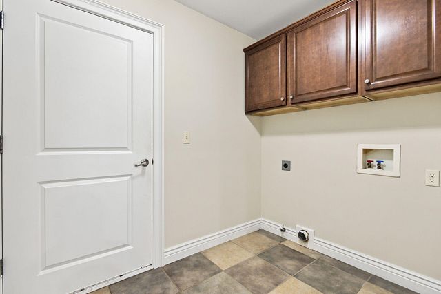 3102 CRABAPPLE LN, Columbia, MO 65203