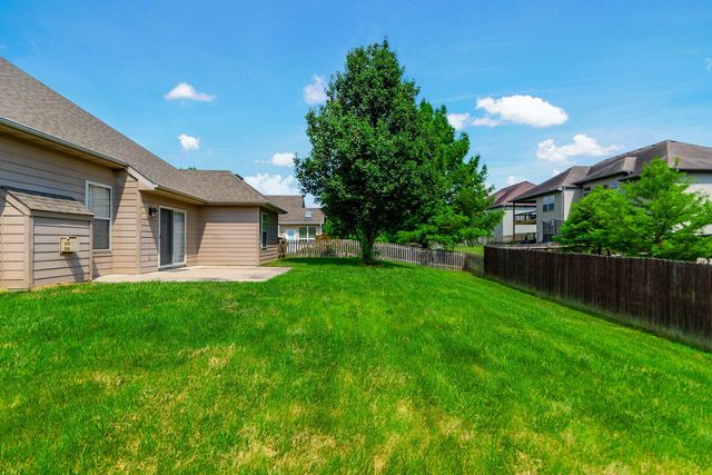 3102 CRABAPPLE LN, Columbia, MO 65203