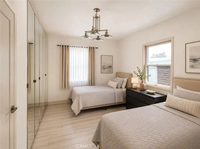 1424 E Mountain, Glendale, CA 91207