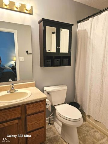 6010 Arrowhead Drive, Anderson, IN 46013