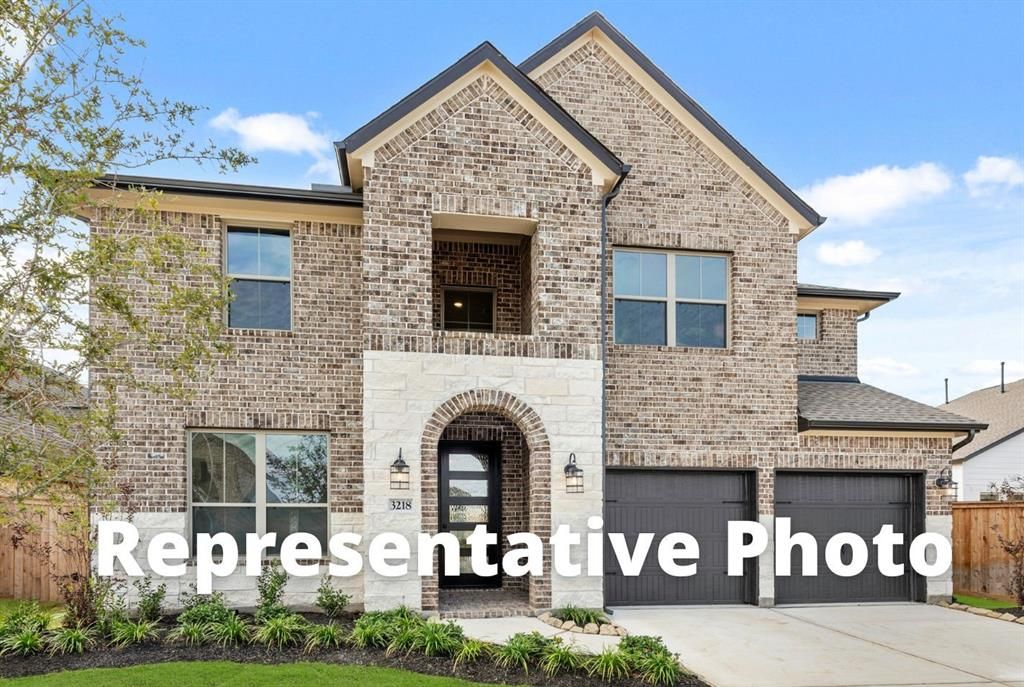 2710 Nova Beach Drive, Texas City, TX 77568