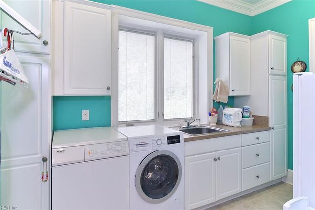 3515 Splitwood RD, Toano, VA 23168