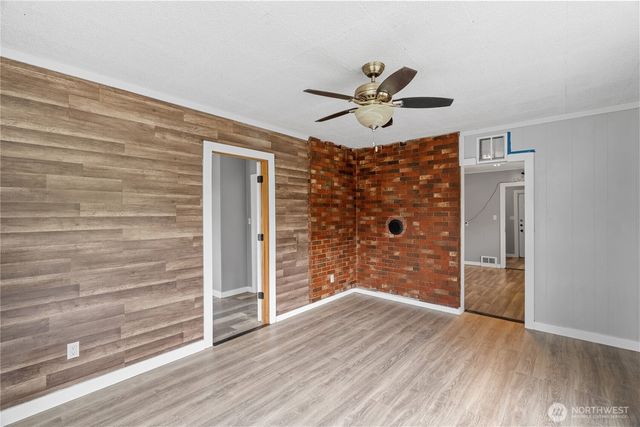 2405 First Street, Cosmopolis, WA 98537