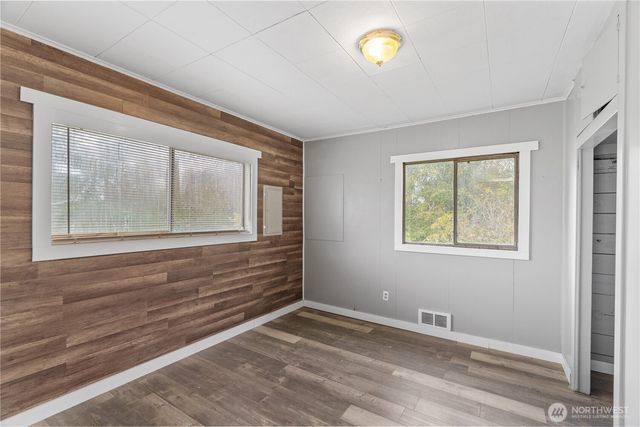 2405 First Street, Cosmopolis, WA 98537