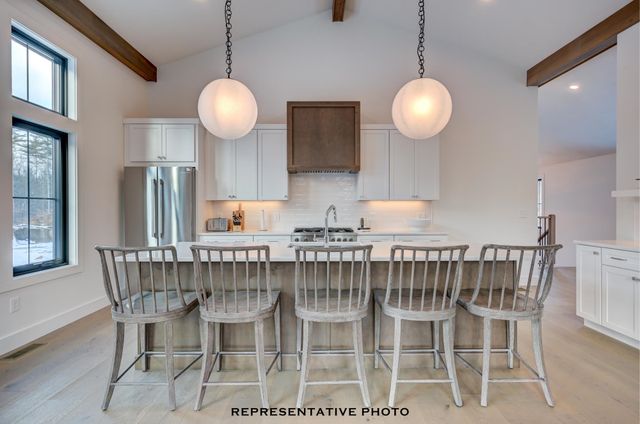 21 Hidden Glade Drive, Bartlett, NH 03845