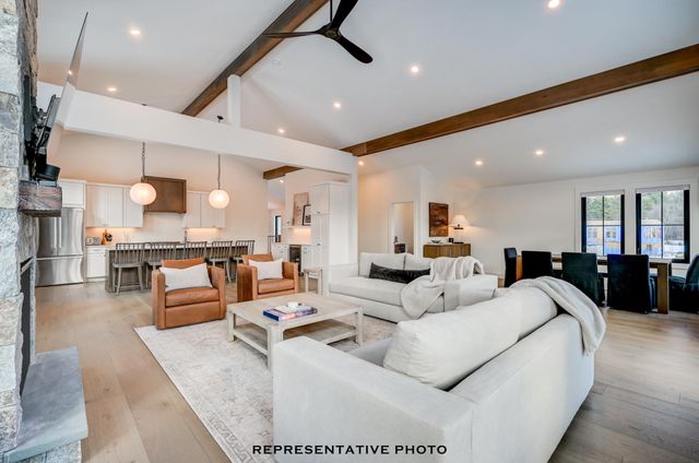 21 Hidden Glade Drive, Bartlett, NH 03845