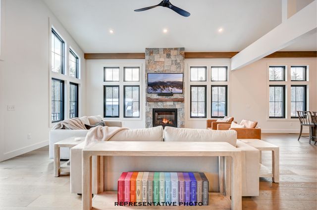 21 Hidden Glade Drive, Bartlett, NH 03845