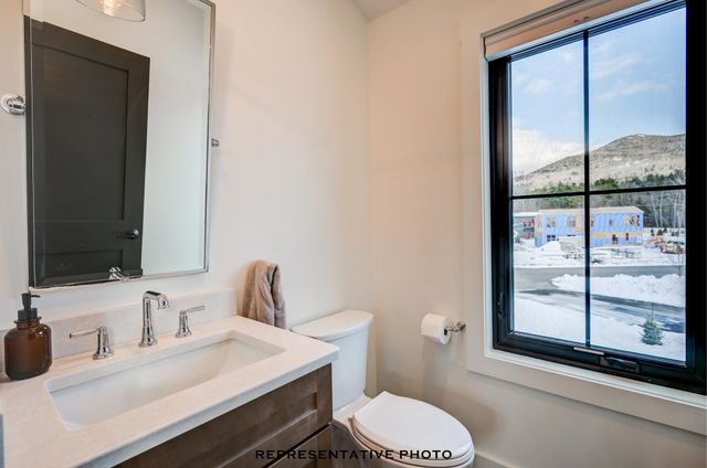 21 Hidden Glade Drive, Bartlett, NH 03845